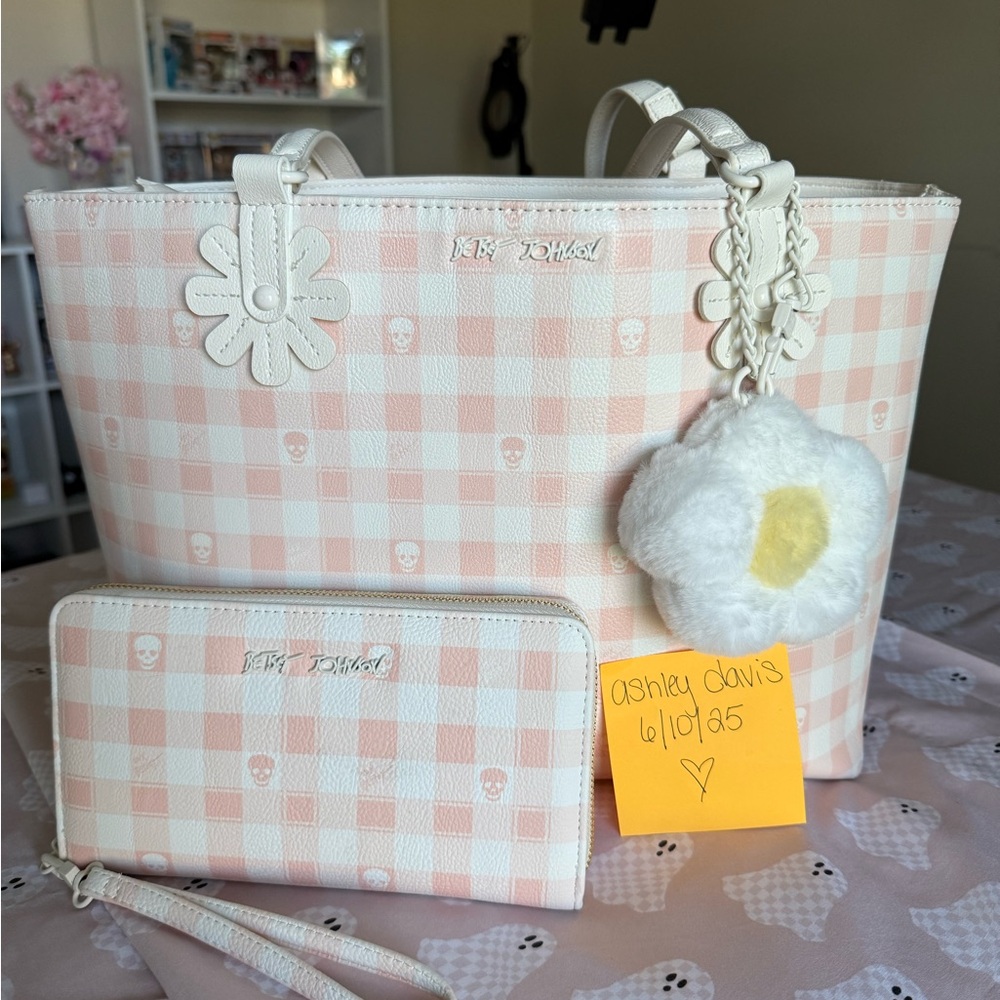 Betsey Johnson purse set